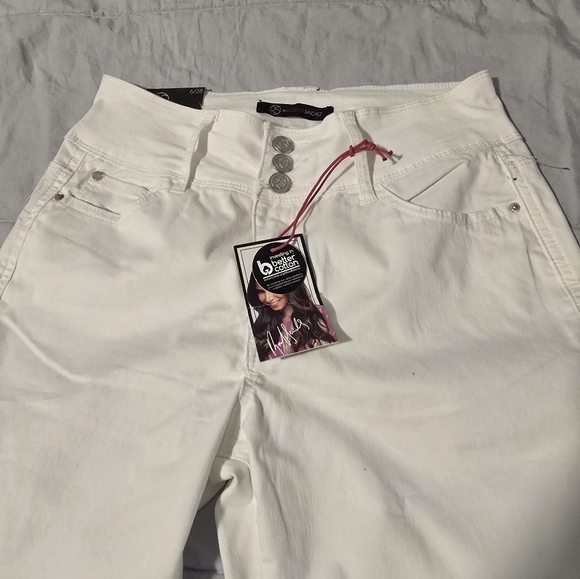 Capri - Picture 2 of 2